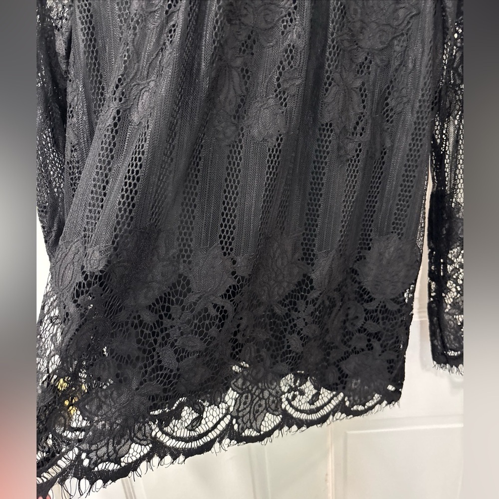 Ultra pink Women’s Victorian Style Lace Top Size M Black Whimsigoth Romantic EUC - Picture 6 of 11